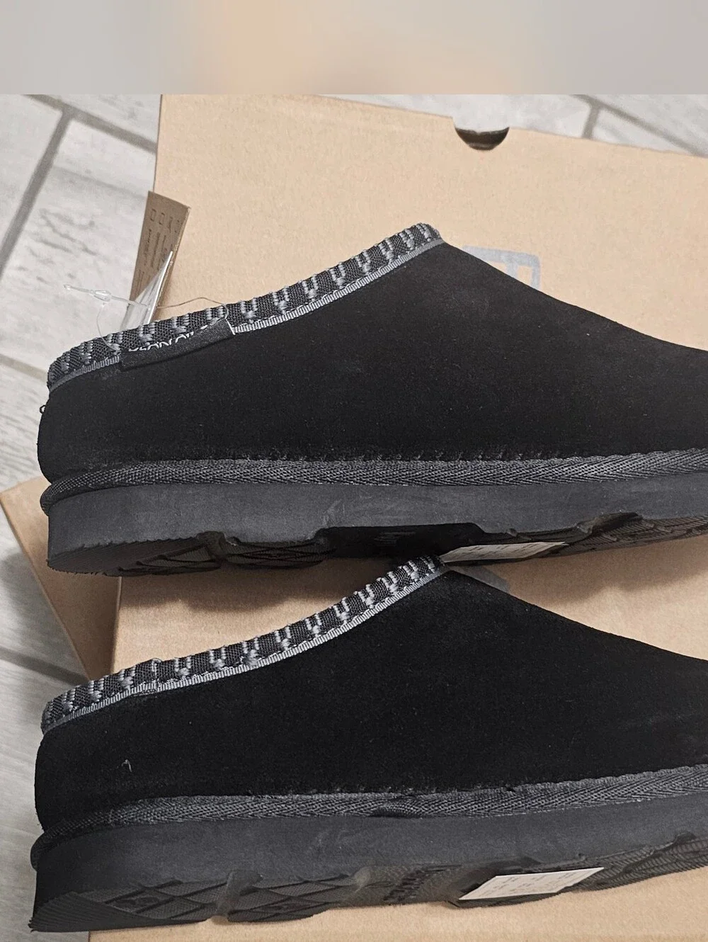 BEARPAW Tabitha Suede Clog Slipper Size 7, Brand New